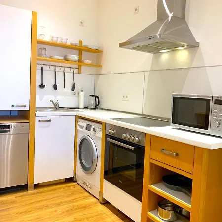 Alles Komplett - 2 Schlafzimmer, Grosse Kueche, Bad Köln Exterior foto