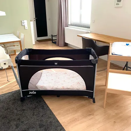 Alles Komplett - 2 Schlafzimmer, Grosse Kueche, Bad Köln Exterior foto