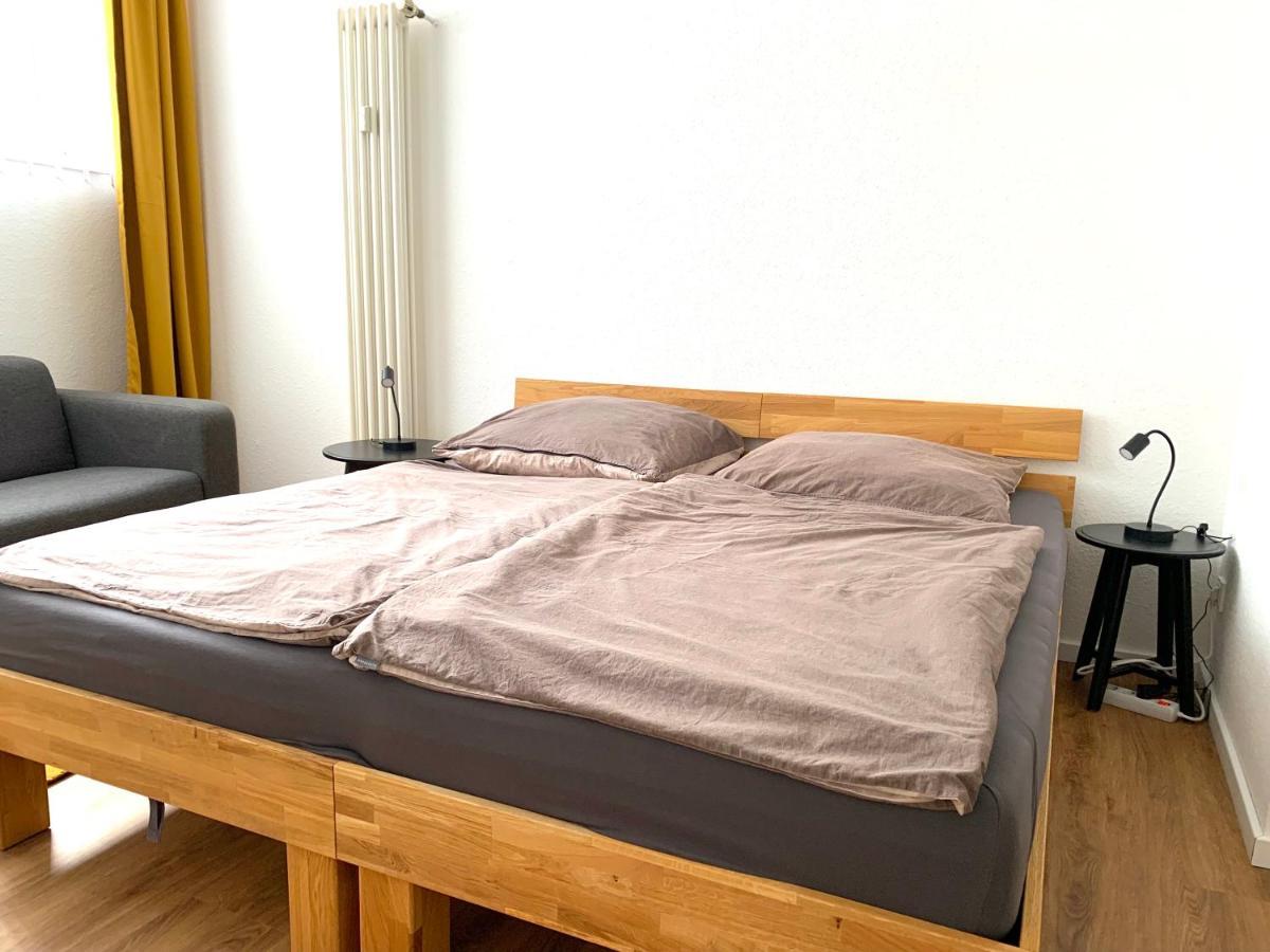 Appartamento Alles Komplett - 2 Schlafzimmer, Grosse Kueche, Bad